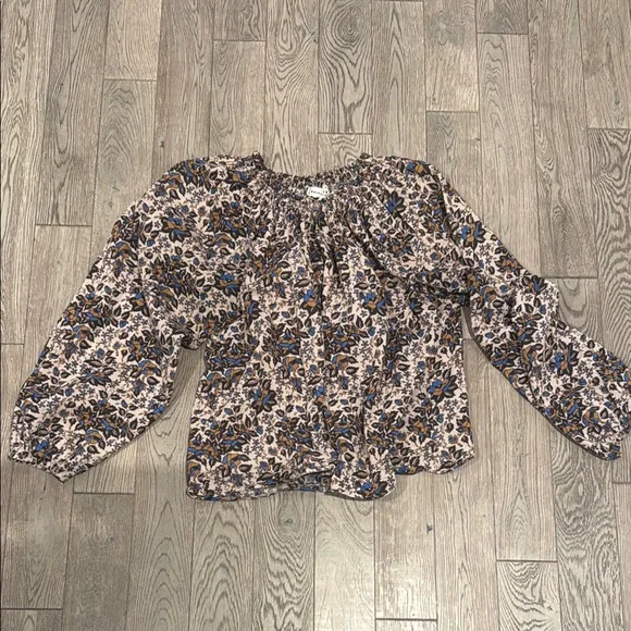 Brown and White Ruffled Puff Sleeve Blouse - Picture 1 of 4